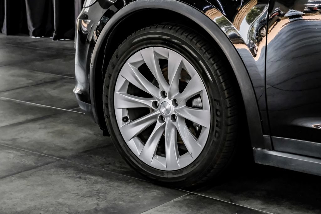 Used 2020 Tesla Model X Long Range AWD/4WD image 62