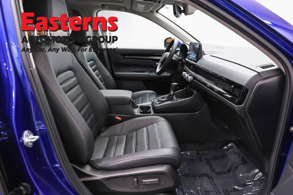 Used 2025 Honda CR-V EX-L image 26