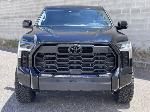 Used 2023 Toyota Tundra Limited AWD/4WD image 2