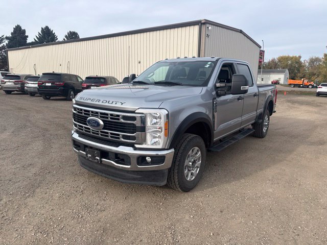 Used 2023 Ford F250 XLT AWD/4WD image 5
