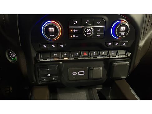 Used 2022 Chevrolet Silverado 1500 LTZ image 13