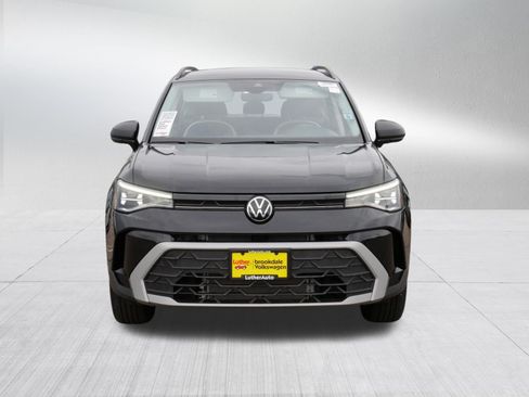 Used 2025 Volkswagen Taos S AWD/4WD image 2