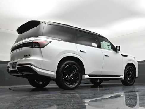 New 2027 INFINITI QX80 Sensory w/ Sport Exterior Package AWD/4WD image 34