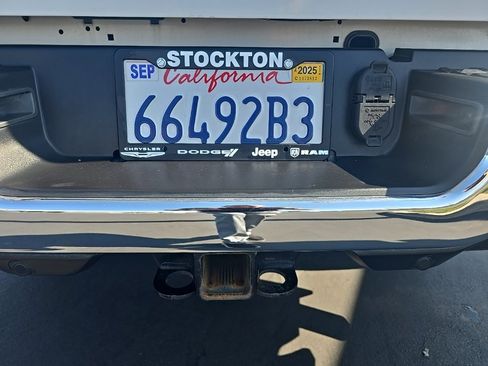 Used 2020 RAM 2500 Laramie image 17