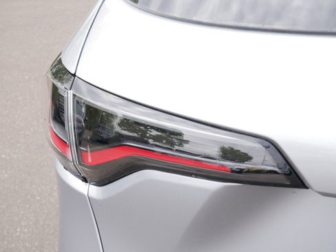 Certified 2026 Honda HR-V LX image 17