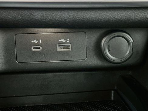 Used 2021 Nissan Rogue SV w/ Premium Package FWD image 26