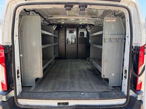 Used 2017 Ford Transit 250 130 Low Roof w/ Exterior Upgrade Package RWD image 5
