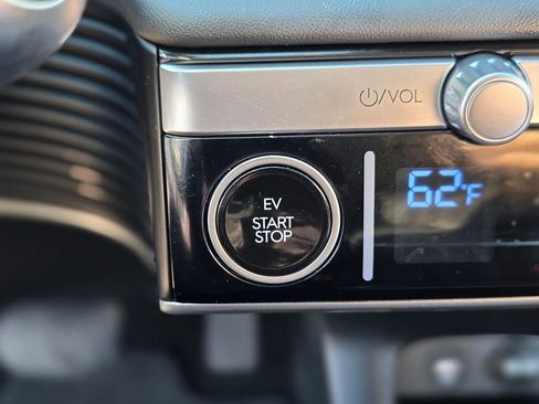 Certified 2024 Hyundai Ioniq 5 SEL image 32