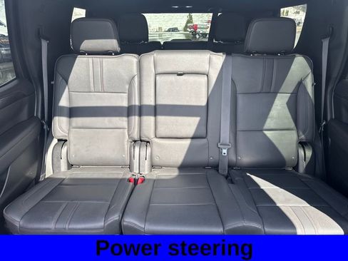 Used 2023 Chevrolet Tahoe RST AWD/4WD image 16