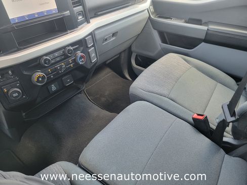 Used 2024 Ford F250 XLT image 28