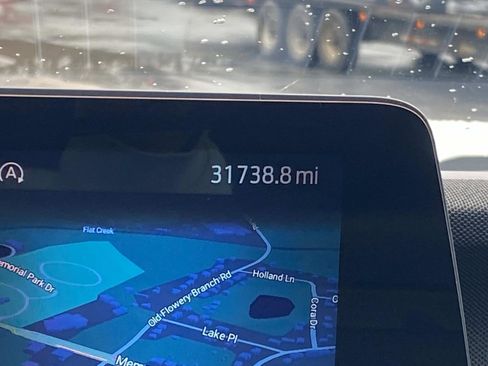 Used 2025 Ford Expedition Active image 27