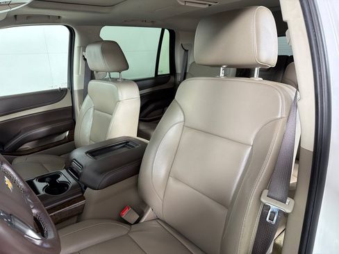 Used 2017 Chevrolet Tahoe LT AWD/4WD image 12