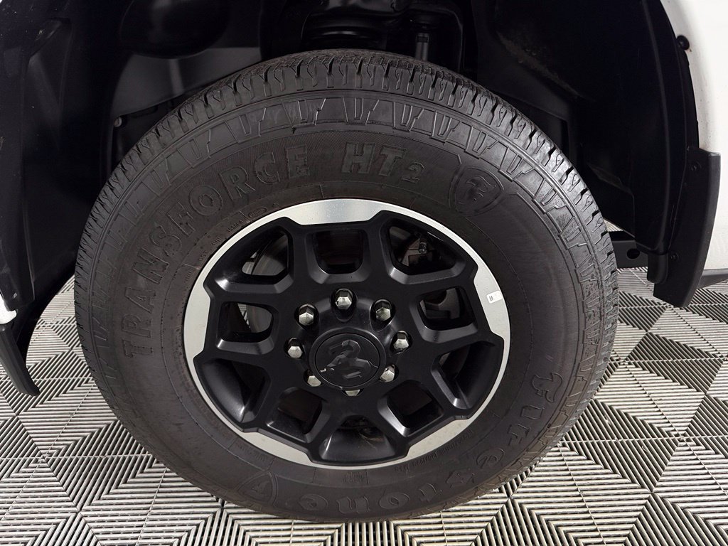 Used 2026 RAM 2500 Laramie AWD/4WD image 11
