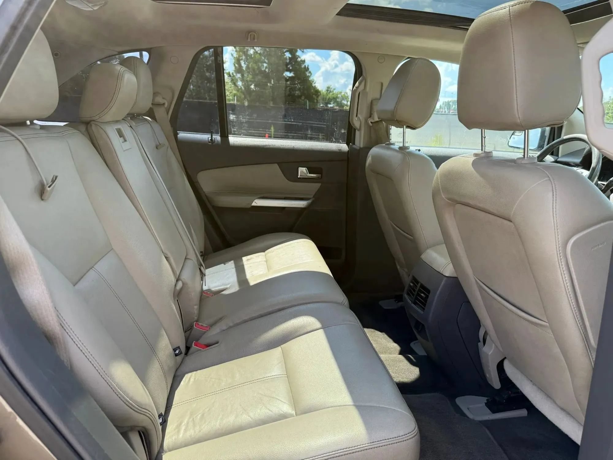 Used 2013 Ford Edge SEL FWD image 20