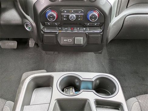 Used 2022 Chevrolet Silverado 1500 LT image 19