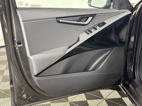 New 2025 Kia Niro EX image 10