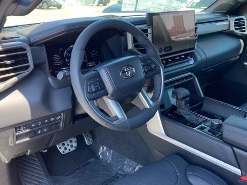 Certified 2026 Toyota Tundra Platinum w/ TRD Off-Road Package AWD/4WD image 22