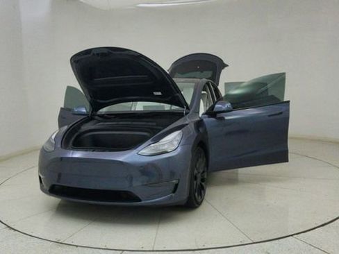 Used 2023 Tesla Model Y Performance image 70