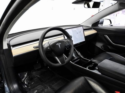 Used 2020 Tesla Model 3 Long Range image 3