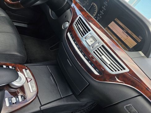 Used 2009 Mercedes-Benz S 550 image 20