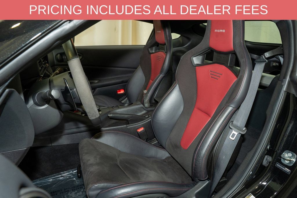 Used 2024 Nissan Z NISMO w/ Floor Mat Package RWD image 12