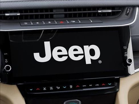 New 2026 Jeep Grand Cherokee L Limited AWD/4WD image 18