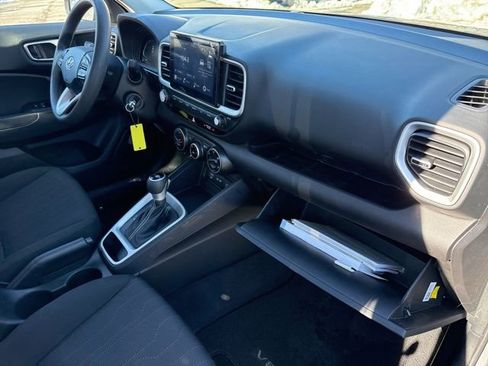 Certified 2023 Hyundai Venue SE w/ Cargo Package image 24
