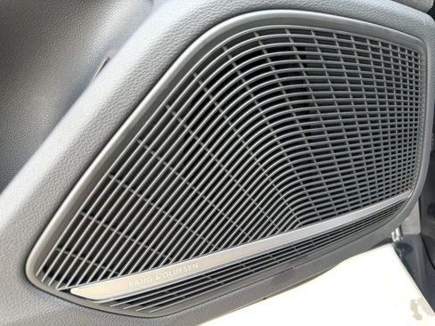 Used 2023 Audi RS 5 Sportback AWD/4WD image 25