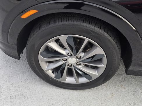 Used 2023 Buick Encore GX Select w/ Sport Touring Package FWD image 9