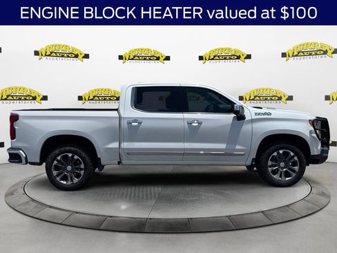 Used 2023 Chevrolet Silverado 1500 High Country w/ Z71 Off-Road Package AWD/4WD image 7