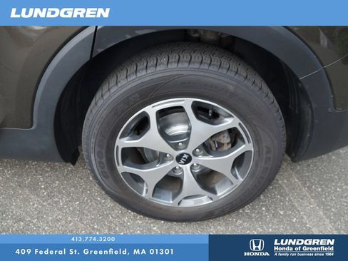 Used 2021 Kia Telluride EX AWD/4WD image 32