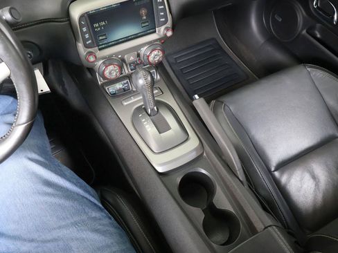 Used 2013 Chevrolet Camaro LT RWD image 46