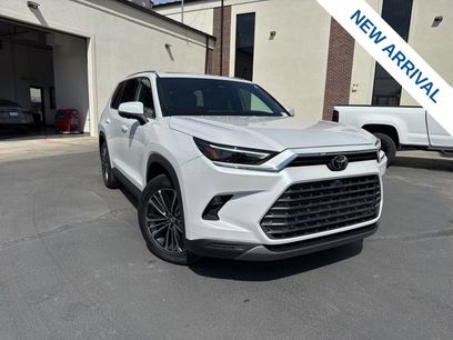 Used 2024 Toyota Grand Highlander AWD Hybrid
