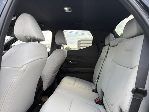 Used 2026 Hyundai Santa Cruz SEL AWD/4WD image 17
