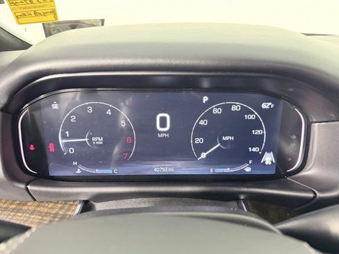 Used 2023 Jeep Grand Wagoneer L Series II image 16