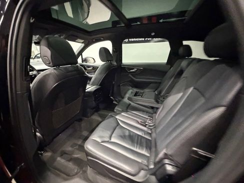 Used 2017 Audi Q7 3.0T Premium Plus AWD/4WD image 22