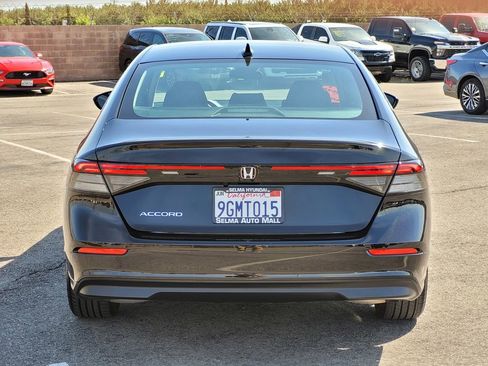 Used 2023 Honda Accord EX image 6