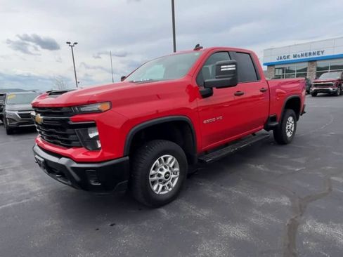 Used 2024 Chevrolet Silverado 2500 W/T w/ WT Convenience Package AWD/4WD image 4