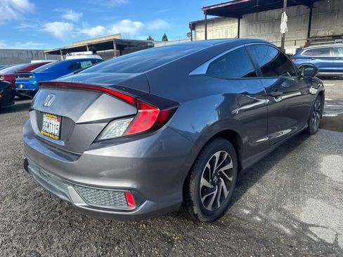 Used 2018 Honda Civic LX image 5