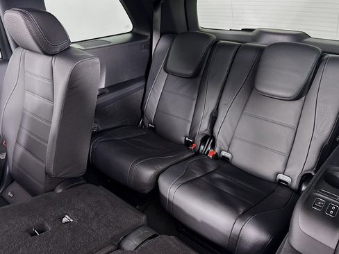 New 2026 Mercedes-Benz GLS 580 4MATIC image 8