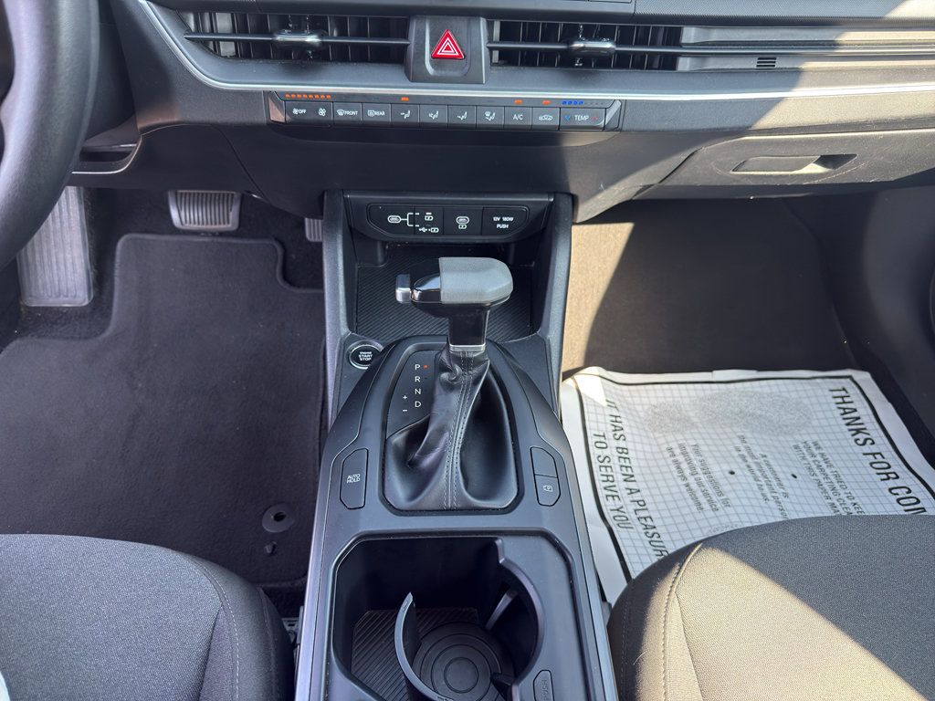 Used 2025 Kia K4 FWD image 17