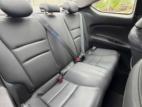 Used 2013 Honda Accord EX image 9