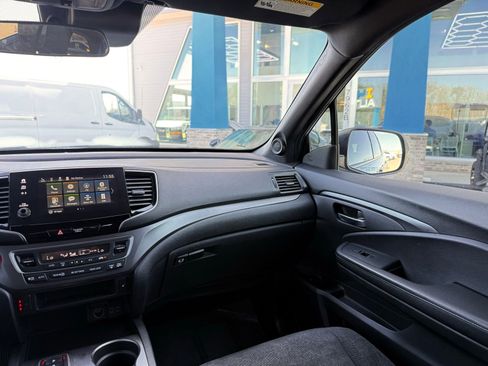 Used 2022 Honda Pilot Sport image 28
