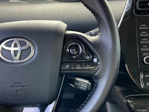 Used 2022 Toyota Prius AWD image 24