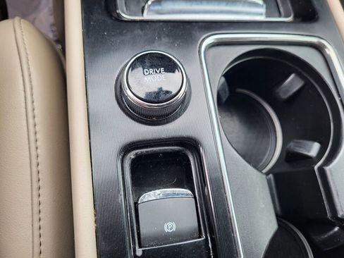 Used 2022 Lincoln Corsair Grand Touring w/ Elements Technology Bundle image 31