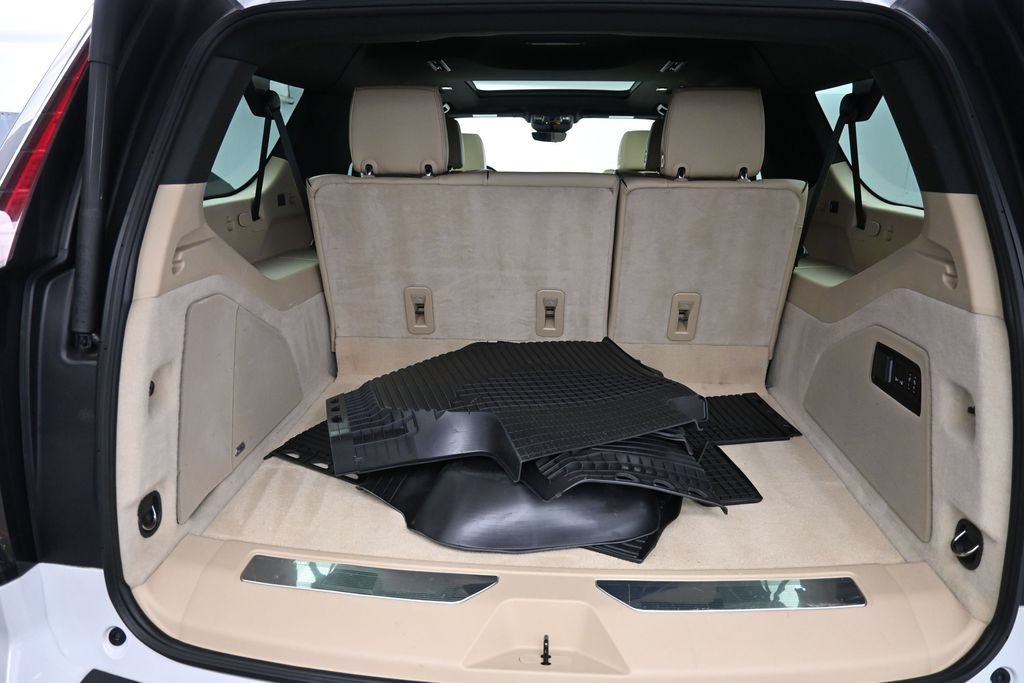 Used 2023 Cadillac Escalade ESV Premium Luxury AWD/4WD image 26
