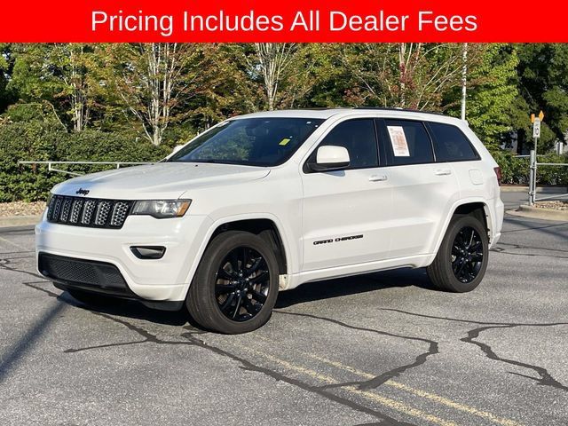 Used 2019 Jeep Grand Cherokee Altitude AWD/4WD image 1