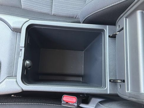 Used 2024 Nissan Sentra SV FWD image 26