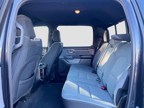 Used 2021 RAM 1500 Big Horn image 23
