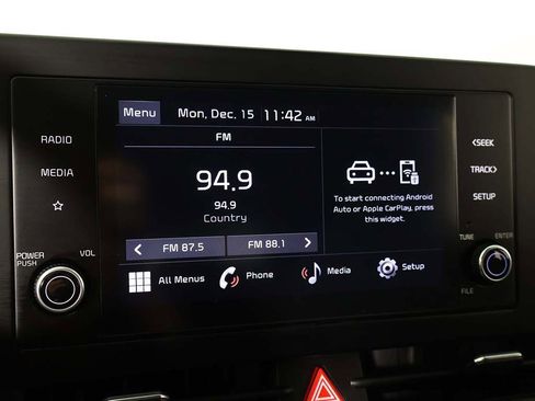 Used 2024 Kia Sportage LX image 39